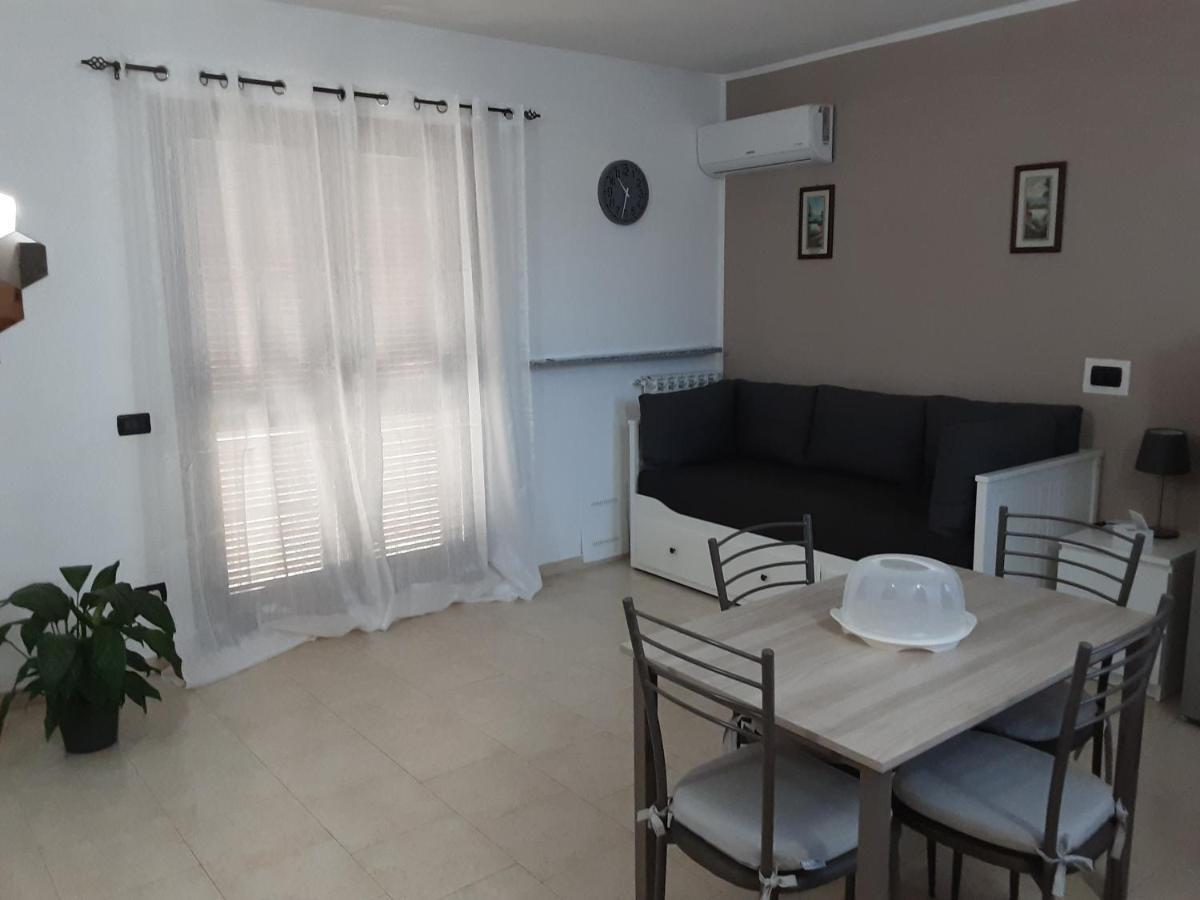 Appartamento Sofia In Zona Residenziale Strategica Wifi Gratuito Carbonara al Ticino Екстериор снимка