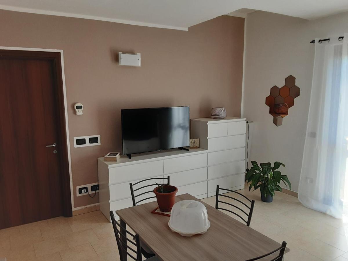 Appartamento Sofia In Zona Residenziale Strategica Wifi Gratuito Carbonara al Ticino Екстериор снимка